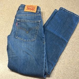 Brand new without tags son ripped tags off before he tried them on 🤦‍♀️